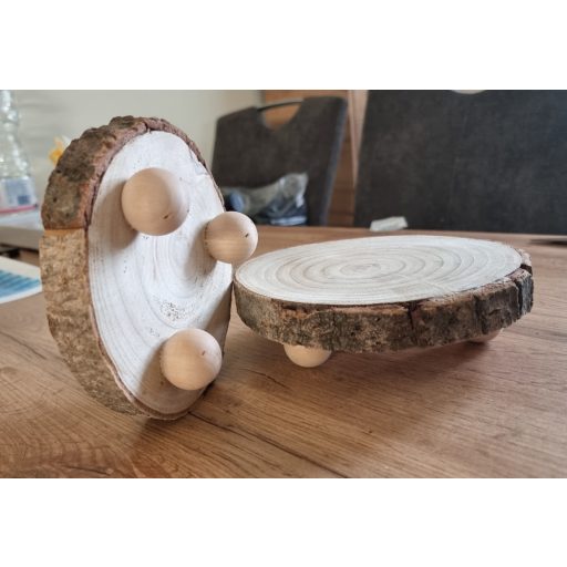 Fakorong tálaló lábakkal 16x5cm