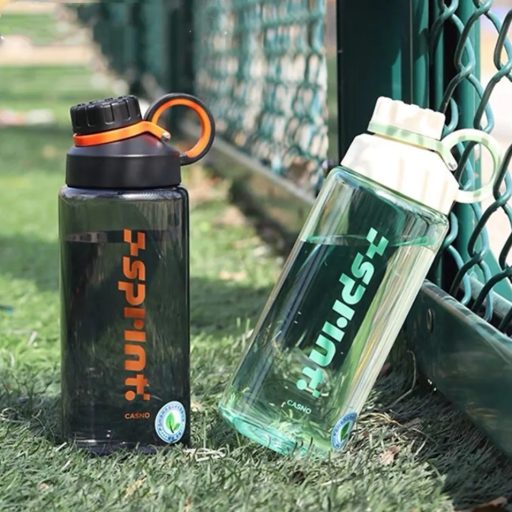 1 literes Tritán sport vizespalack, szivárgásmentes kialakítással, hordozó pánttal