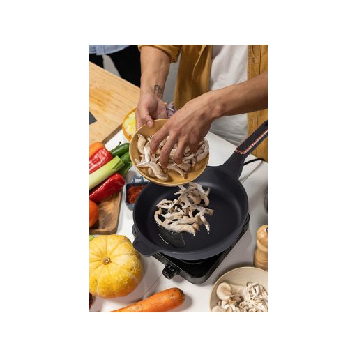  Tapadásmentes Serpenyő Indukciós és Gázfőzőlaphoz 28 cm-es