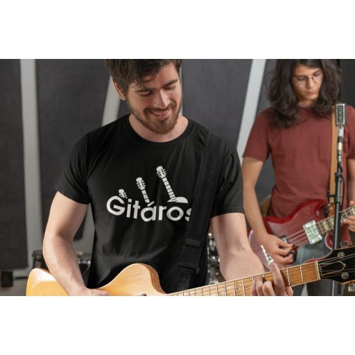 Gitáros póló – Egyedi ajándék zenészeknek